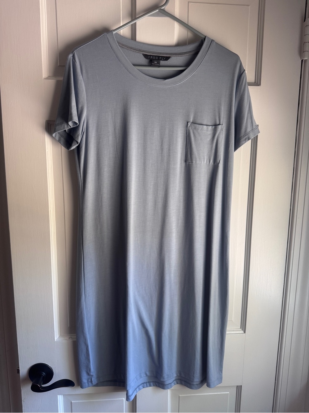 Free Fly Bamboo T-Shirt Dress with Pocket – Size M – Blue Gray